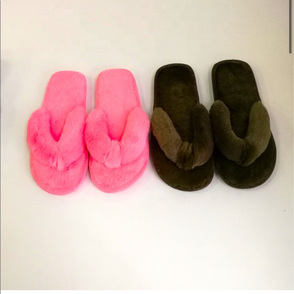 Fur Thong Slippers - Picture 8 of 8